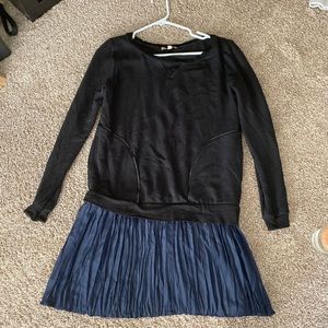 Anthropologie sweatshirt dress with ruffle hem.